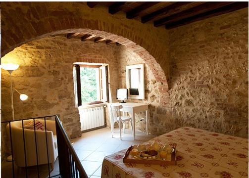 Arnolfo B&B コッレ・ヴァル・デルザ エクステリア 写真